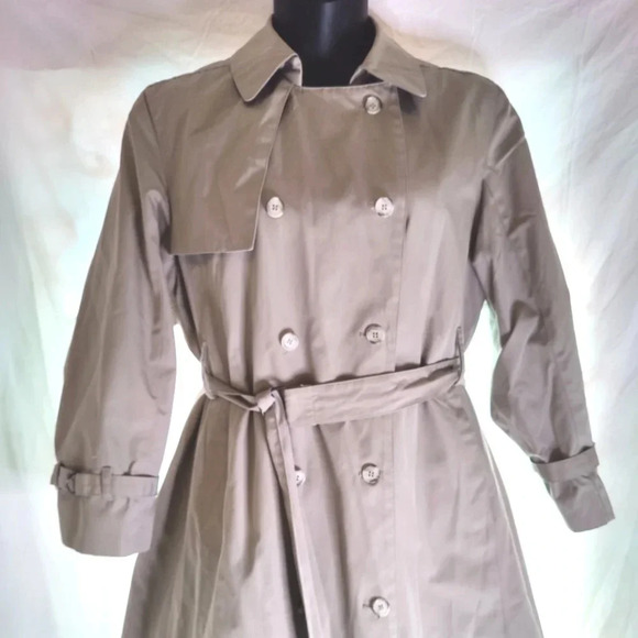 Cambridge Trench Coat - Picture 3 of 14
